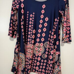 White Mark Womens Size M Stretchy 3/4 Sleeve Shirt